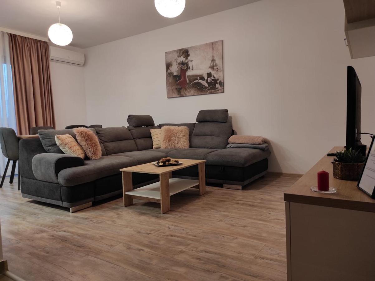 Armony Apartament Timisoara Exterior photo